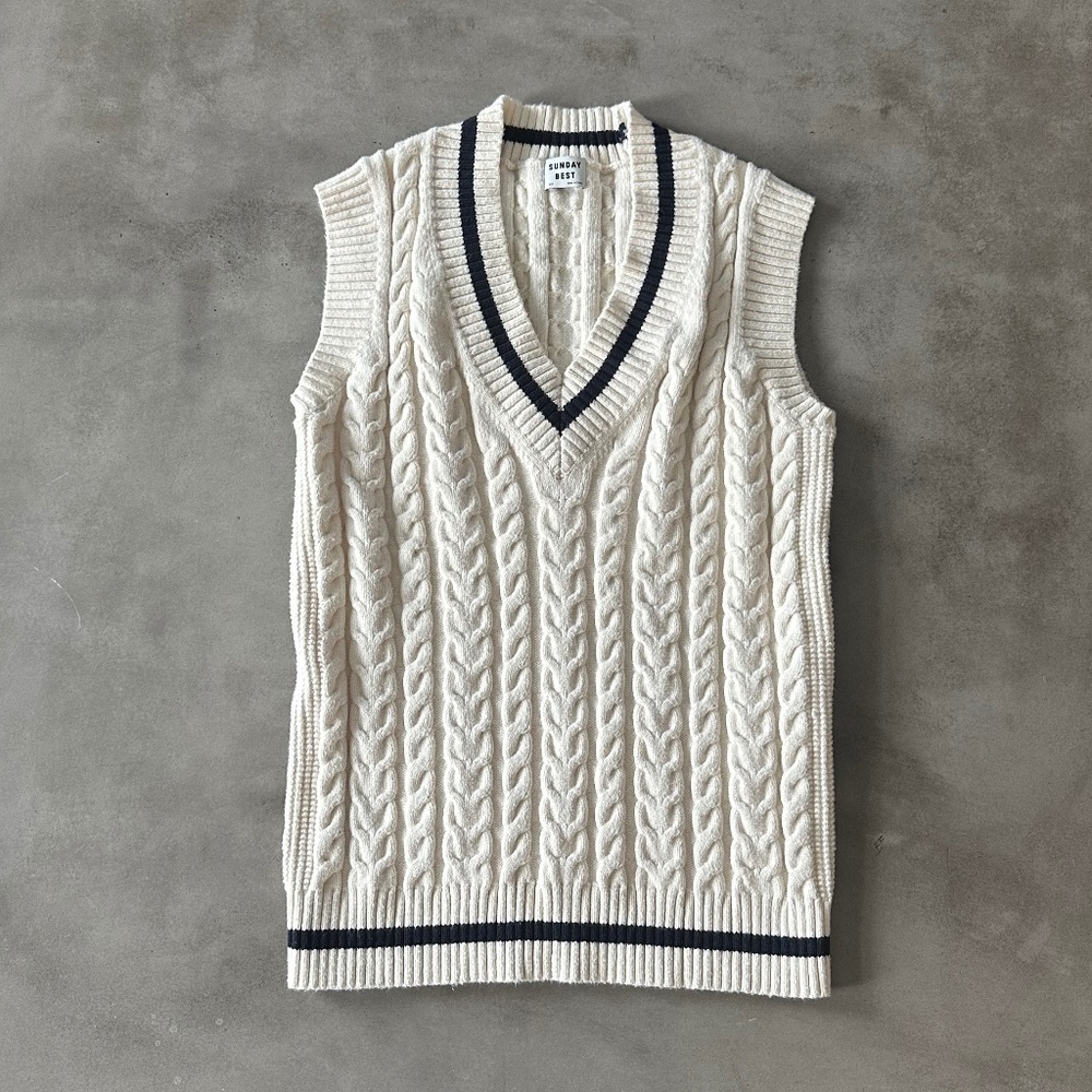 Aritzia Sunday Best Winston Sweater Vest